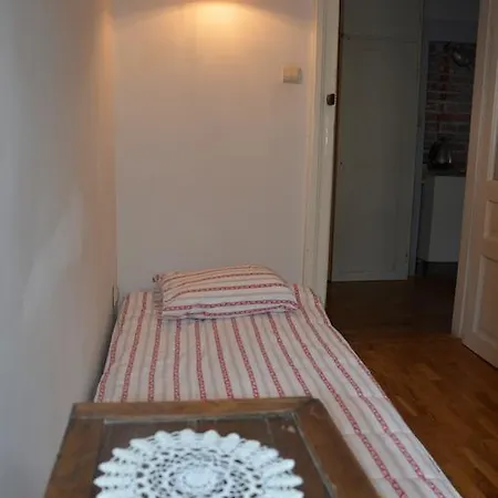 Silver Wolf Apartment