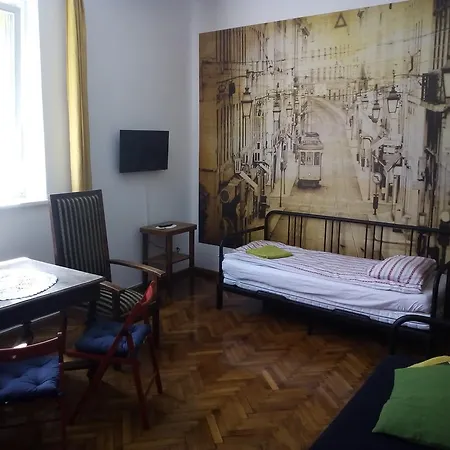 Silver Wolf Apartment